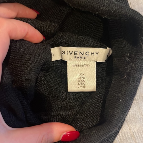 🔥Givenchy Beanie🔥 (Adult) - Picture 3 of 3